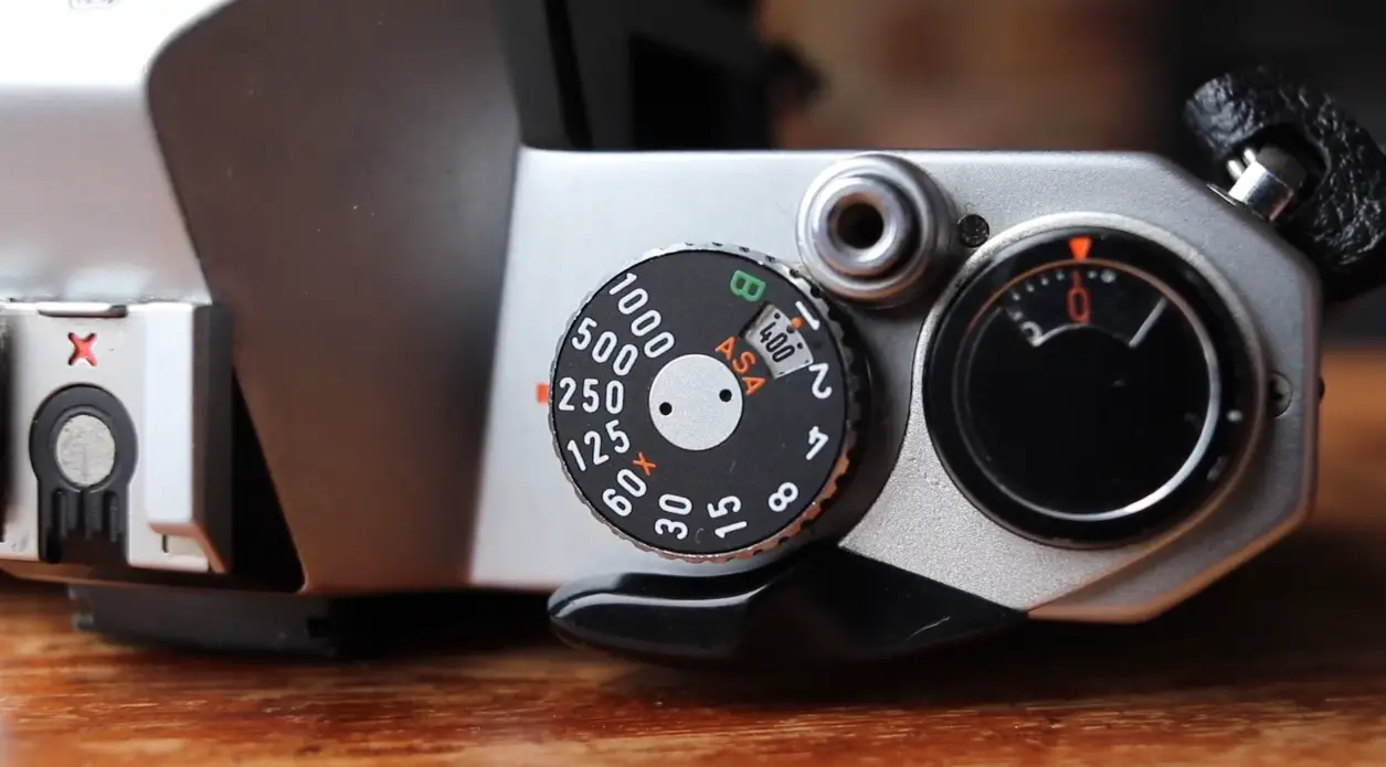 How to Use a Pentax K1000? FotoProfy