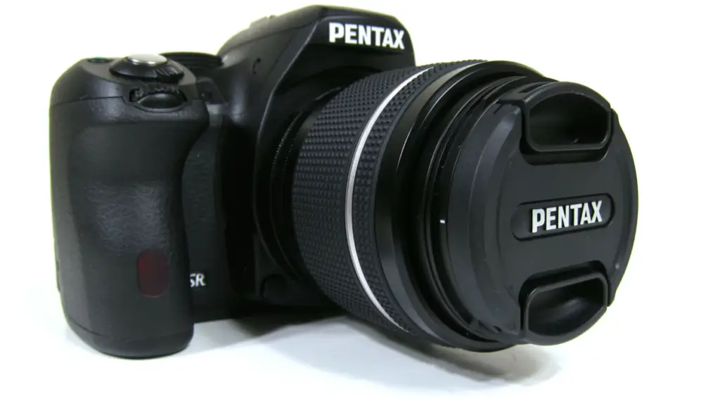 Comparison Between Pentax K-50 and Canon T5i