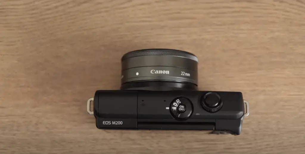 What Is Canon EOS M200?