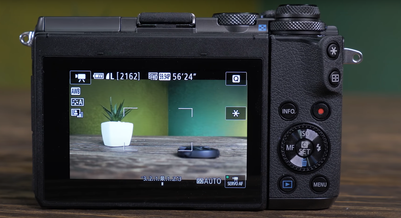 Canon EOS M200 vs. M50 Which is Better? FotoProfy