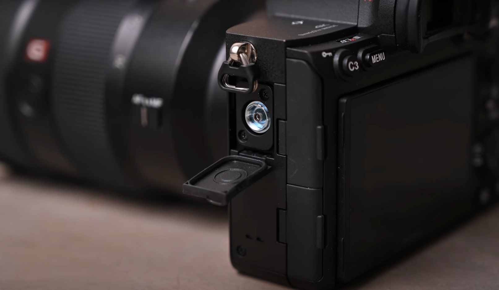 Canon EOS R5 vs Sony a7R IV Which is Better? FotoProfy