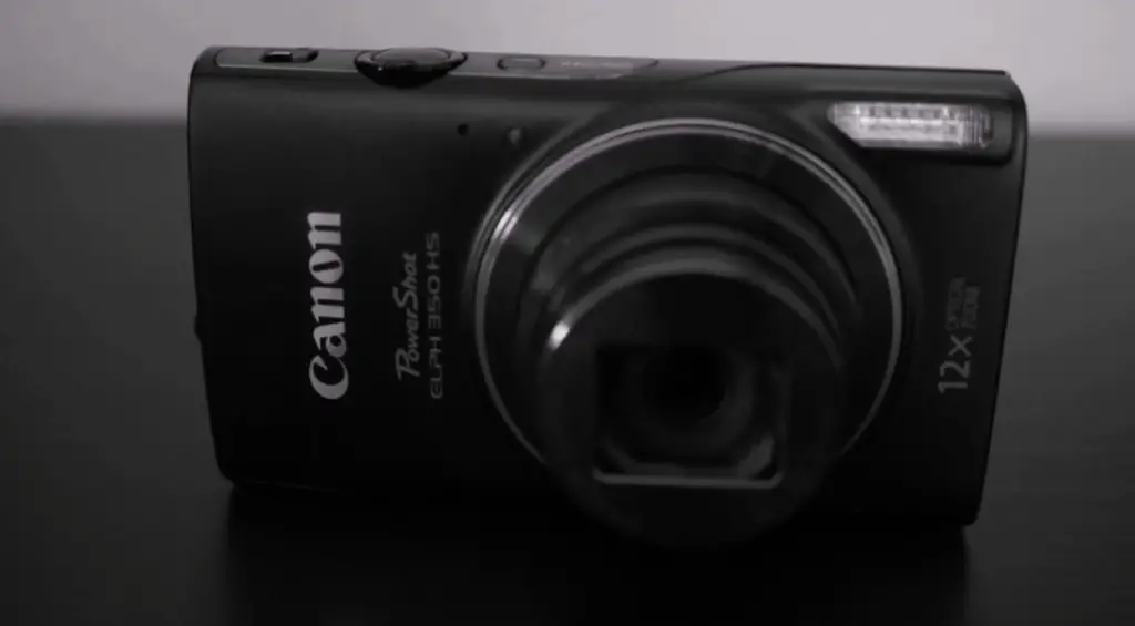 Pros And Cons Of Canon PowerShot ELPH 350 HS