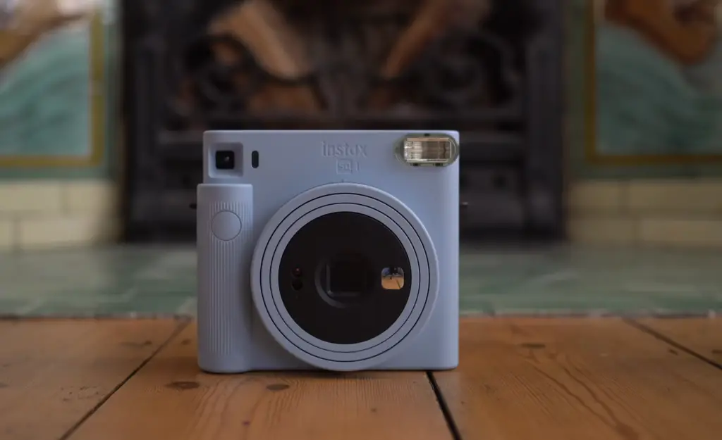 What Film Does Instax SQ1 Take?
