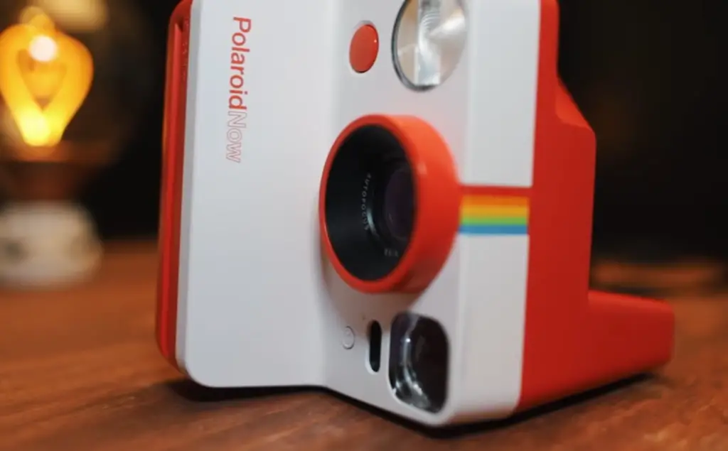 Pros and Cons of Polaroid Now Cameras