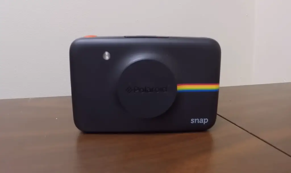 How to Store a Polaroid Snap?