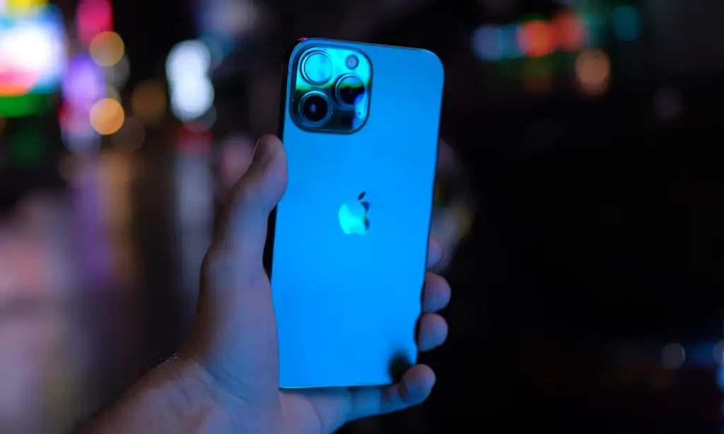 13 Essential Tips For Amazing iPhone Night Photography