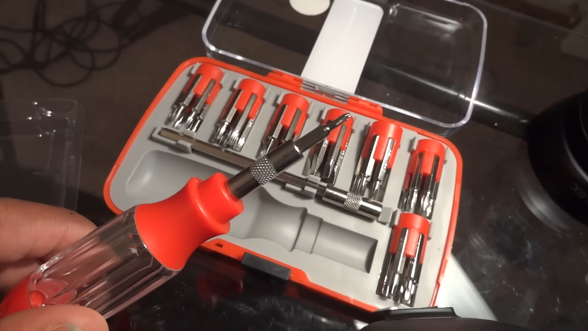 Canon Camera Got Wet and Won’t Turn On How to Fix? FotoProfy