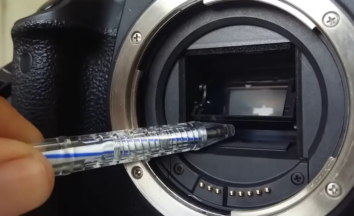 Why Is My Canon EOS Camera ‘Busy’? FotoProfy