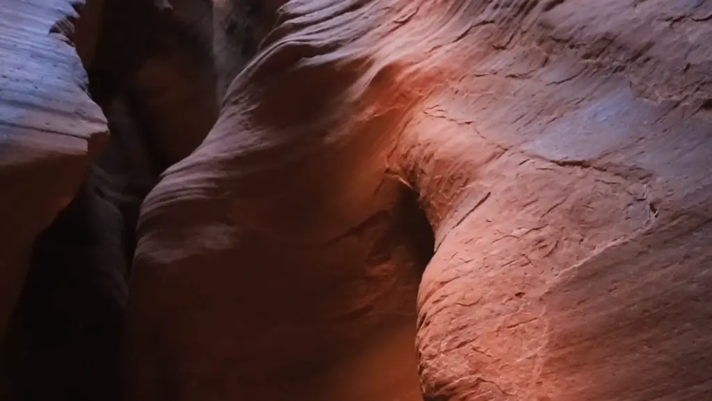 Best Time to Visit Lower Antelope Canyon