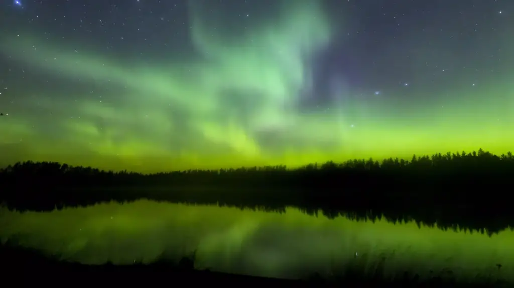 iPhone Settings for Shooting The Northern Lights - Aurora Borealis